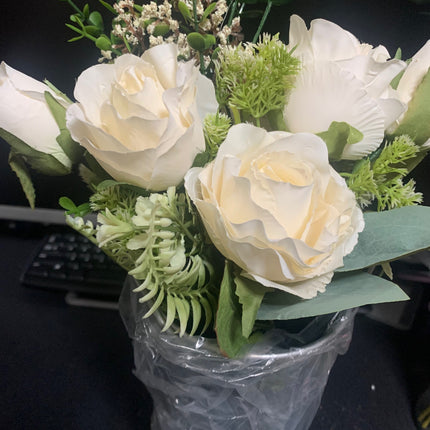Fake Silk Roses with fake leaves bundle no vase