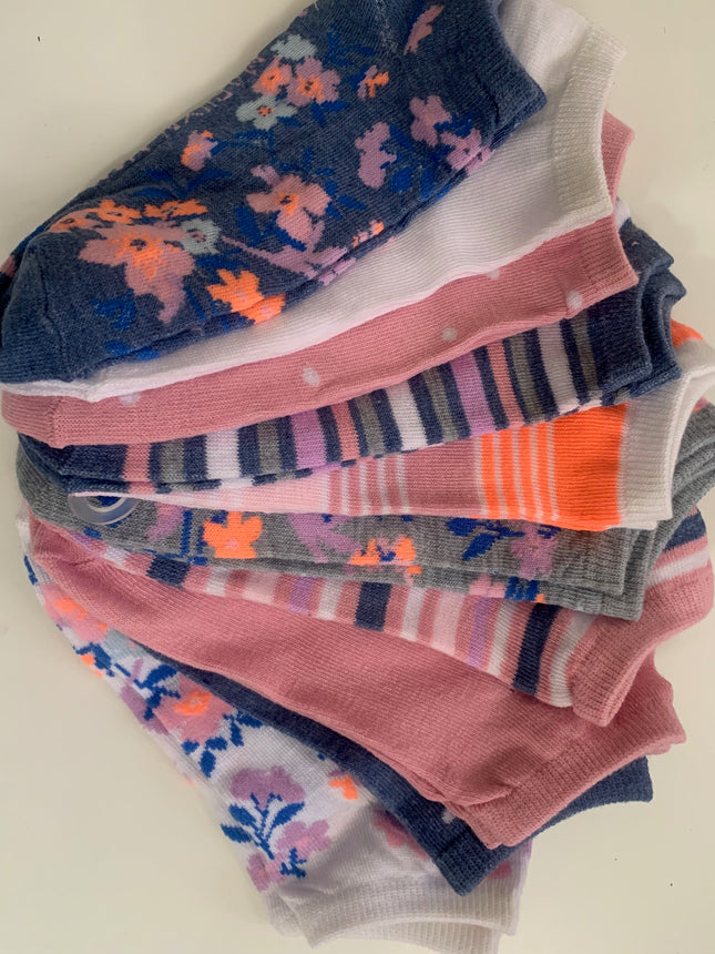 Beautiful Pattern Stylish Socks Holiday and Any Seasons Socks for Women 10 Pairs