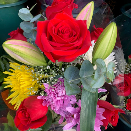 Romance Passion Bouquet Valentines Fresh Cut Floral Arrangement 15-24 stems