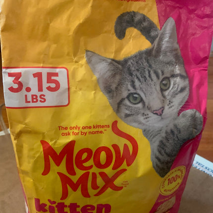Meow Mix Original Choice Dry Cat Food 3.15 Pounds for Home or Gift