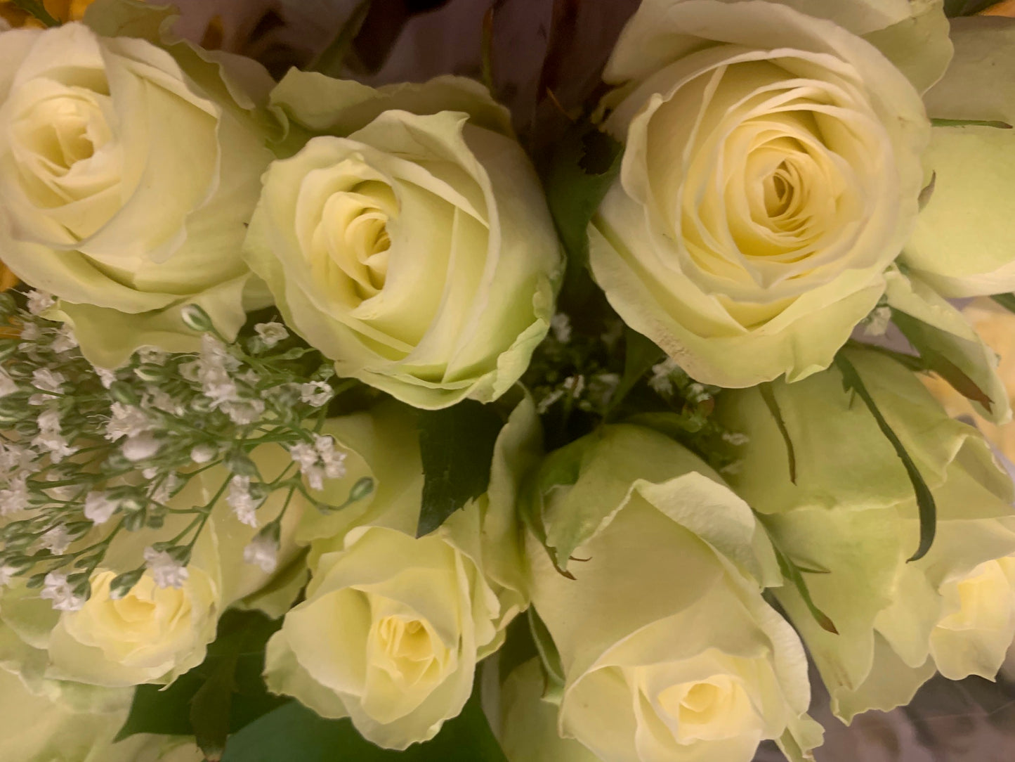 Fresh Roses Bouquets For Holiday Gift, Event Celebration, Birthday Celebration and Home decoration