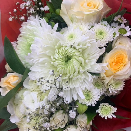 Passion Bouquet Valentines Fresh Cut Floral Arrangement 15-24 stems