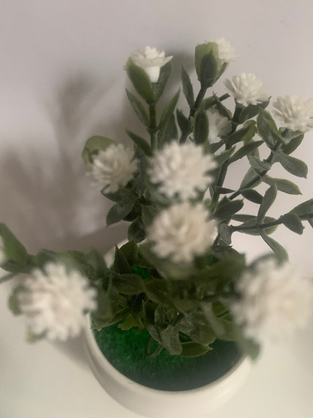 Fake Flower and Plant in Decor Pot decor for indoor or outdoor